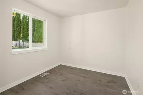 Bedroom - 513 4th St, Sultan, WA 98294 photo 1 of 8