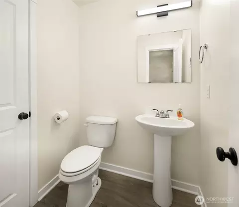 Bath - 513 4th St, Sultan, WA 98294 photo 1 of 4