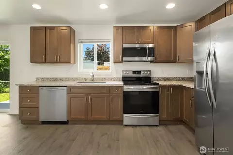Kitchen - 513 4th St, Sultan, WA 98294 photo 2 of 2