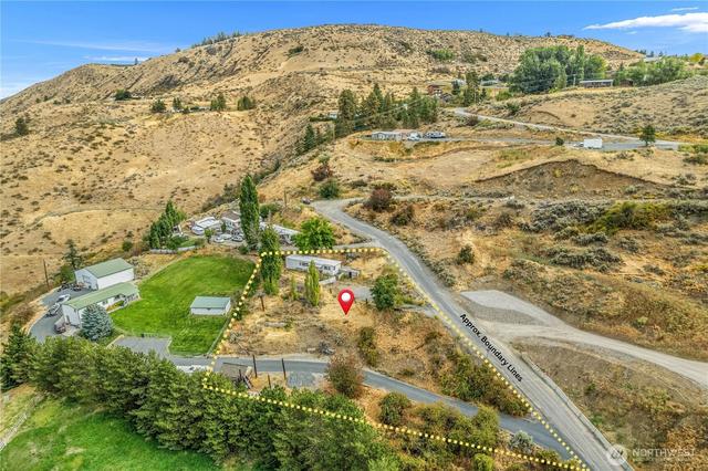 1174 Cranmer Rd, Wenatchee, WA 98801
