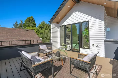 8750 13th Ave NW #C, Seattle, WA 98117