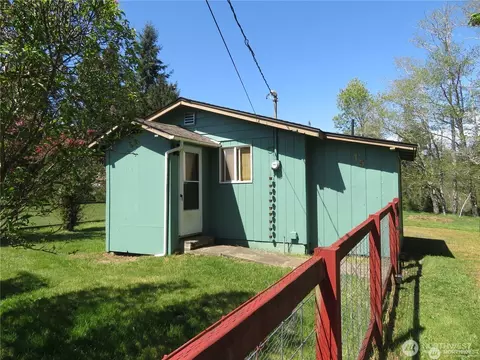 15 Linda Ln, Montesano, WA 98563