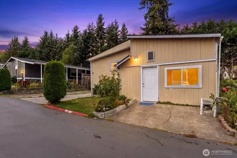 12605 E Gibson Rd #17, Everett, WA 98204
