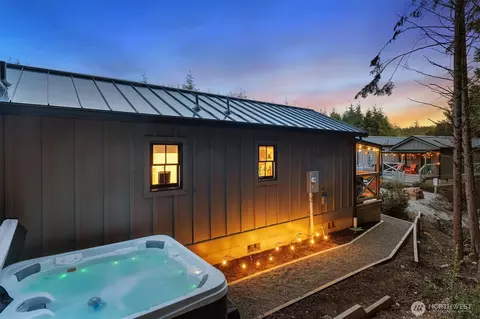 Other - 417 E Compass St, Pacific Beach, WA 98571 photo 7 of 9