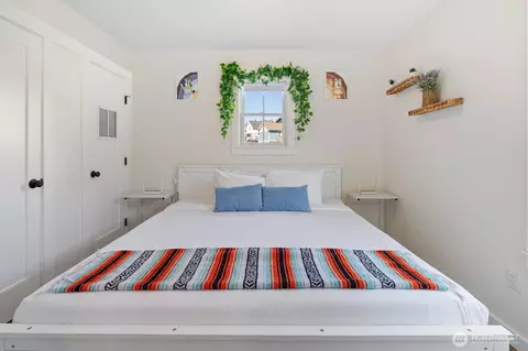 Bedroom - 417 E Compass St, Pacific Beach, WA 98571 photo 1 of 2