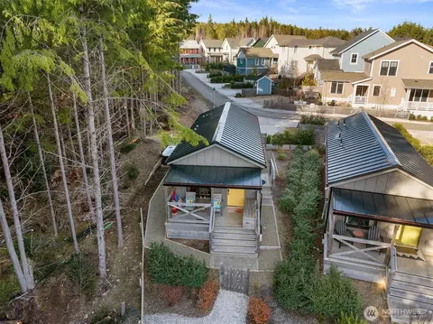 View/Area - 417 E Compass St, Pacific Beach, WA 98571 photo 1 of 9