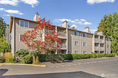 1132 N 198th St #C302, Shoreline, WA 98133