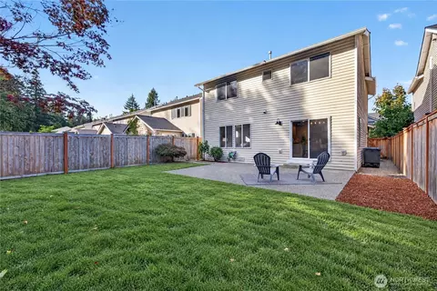 23515 SE 243rd Pl, Maple Valley, WA 98038