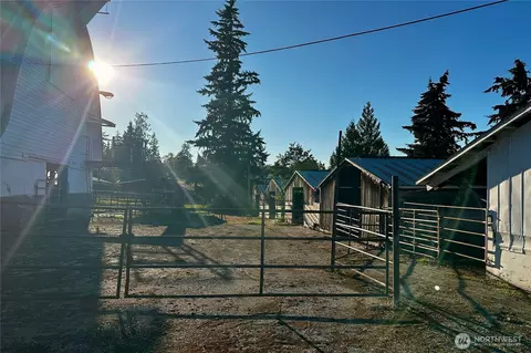 Exterior - 22024 SE 416th St, Enumclaw, WA 98022 photo 1 of 12