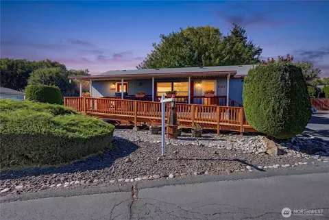 2285 Basin St SW #207, Ephrata, WA 98823
