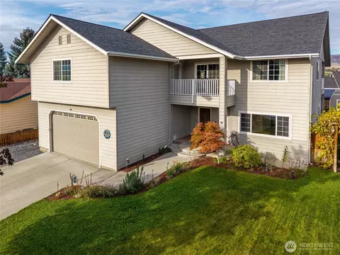 3037 Vera Cruz St, Malaga, WA 98828