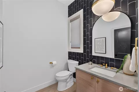Bath - 4021 W 4023 W Raye St, Seattle, WA 98199 photo 1 of 7