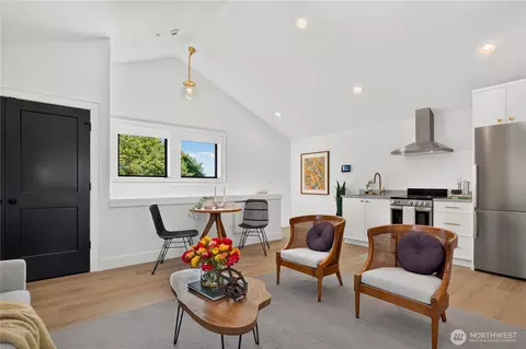 Other - 4021 W 4023 W Raye St, Seattle, WA 98199 photo 5 of 5