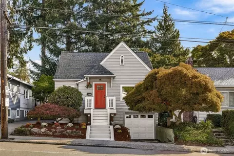 5756 25th Ave NE, Seattle, WA 98105