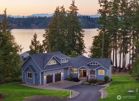 5214 78th Ave NW, Olympia, WA 98502