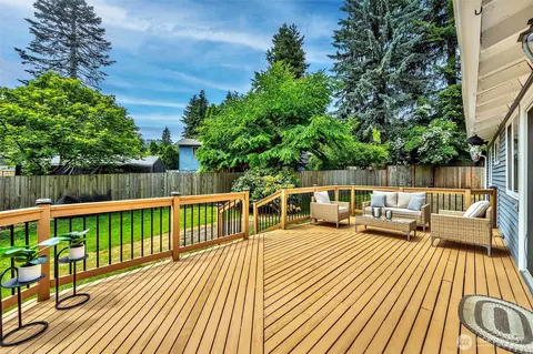 12815 98th Pl NE, Kirkland, WA 98034