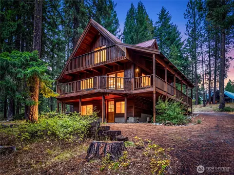2471 Tamarack Crest Dr, Leavenworth, WA 98826