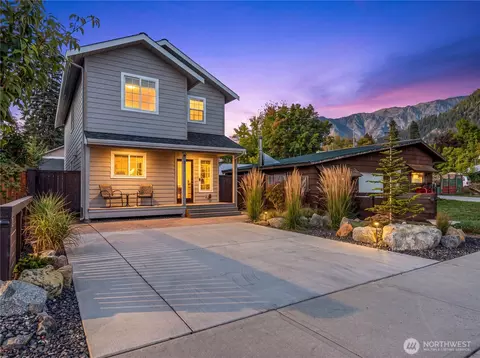 613 Pine St, Leavenworth, WA 98826