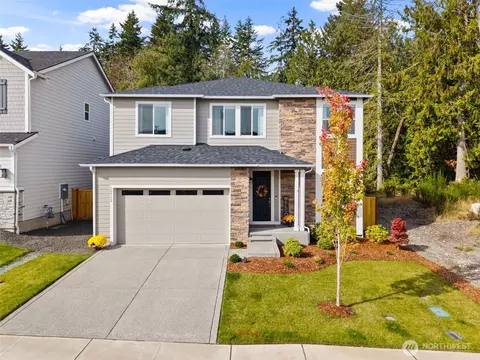 10592 Treasure Dr, Silverdale, WA 98383