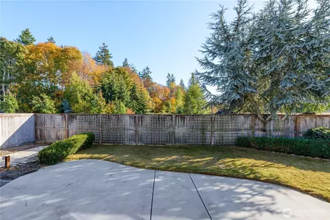 Exterior - 10 E Lobelia Dr, Sequim, WA 98382 photo 4 of 6