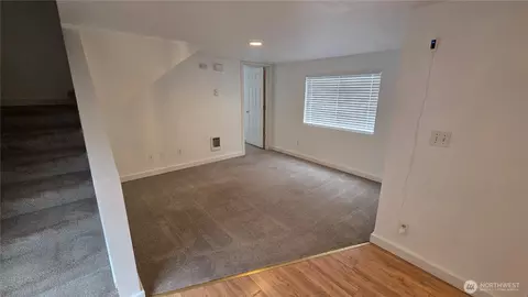 Living - 4221 S 3rd Ave, Everett, WA 98203 photo 2 of 4