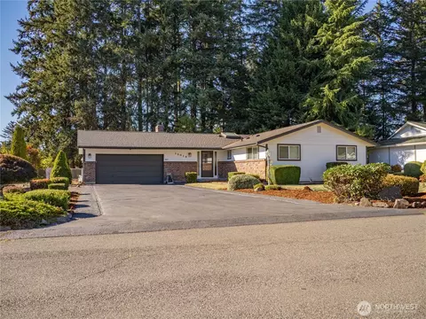 15018 25th Avenue Ct E, Parkland, WA 98445
