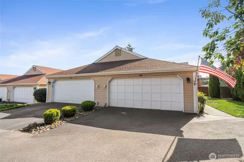 2536 N Narrows Dr #10, Tacoma, WA 98406