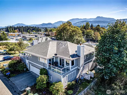 229 E 1st St UNIT 1, Port Angeles, WA 98362