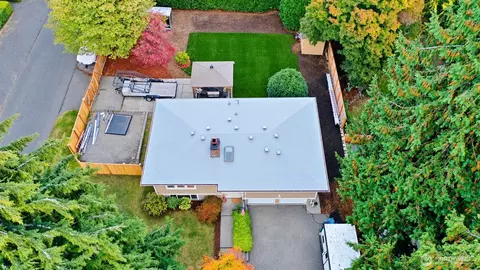 View/Area - 24105 3rd Pl W, Bothell, WA 98021 photo 1 of 3