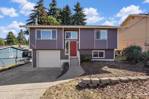 7607 S L St, Tacoma, WA 98408