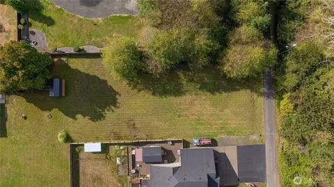 901 Dewitt Dr, Cosmopolis, WA 98537 photo 5