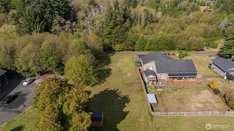 901 Dewitt Dr, Cosmopolis, WA 98537 photo 11