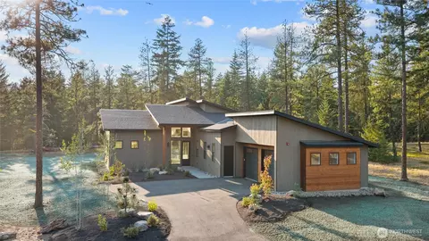 1700 Wanawish Loop, Cle Elum, WA 98922