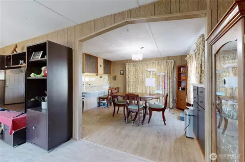 Dining - 1341 Brooklyn Dr, Walla Walla, WA 99362 photo 1 of 3