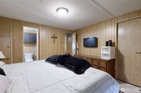 Bedroom - 1341 Brooklyn Dr, Walla Walla, WA 99362 photo 2 of 5