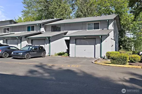4008 S 158th St #J, Tukwila, WA 98188