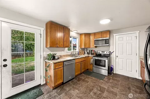 Kitchen - 17111 21st Avenue Ct E, Spanaway, WA 98387 photo 1 of 2