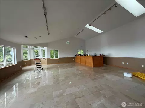 Living - 811 Fox Hollow Rd, Sequim, WA 98382 photo 3 of 5