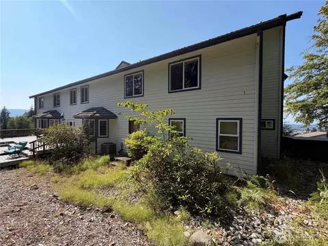 Exterior - 811 Fox Hollow Rd, Sequim, WA 98382 photo 3 of 5