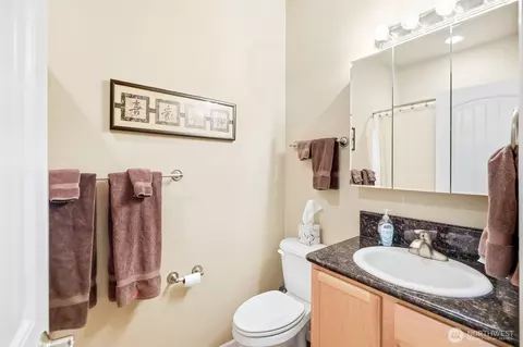 Bath - 21 Eagan St, Walla Walla, WA 99362 photo 1 of 1