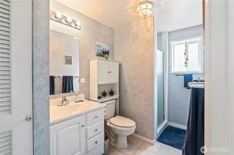 Bath - 9609 Samish Island Rd, Bow, WA 98232 photo 3 of 3