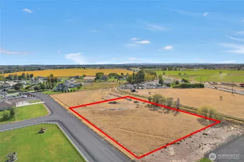5818 Rd J2 NE, Moses Lake, WA 98837