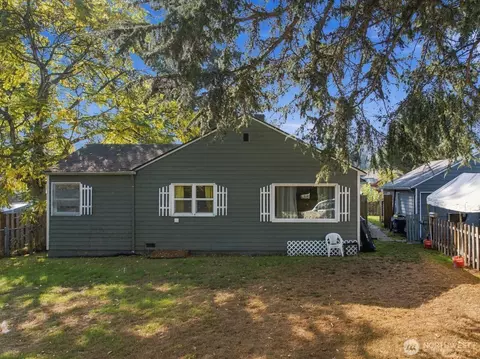 Exterior - 5021 Sperry Ln, Everett, WA 98203 photo 3 of 6