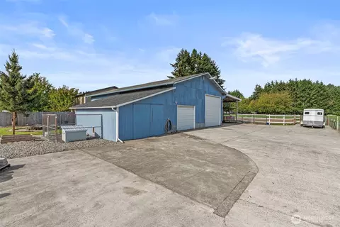 Exterior - 4714 Pine St, Longview, WA 98632 photo 5 of 10