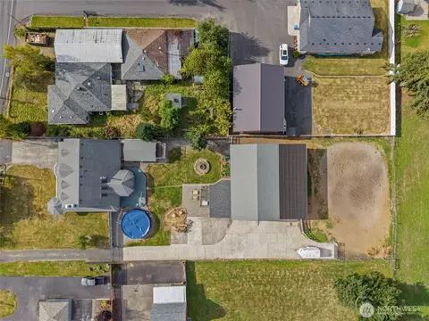 View/Area - 4714 Pine St, Longview, WA 98632 photo 7 of 7