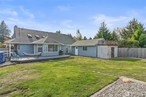 Exterior - 4714 Pine St, Longview, WA 98632 photo 8 of 10