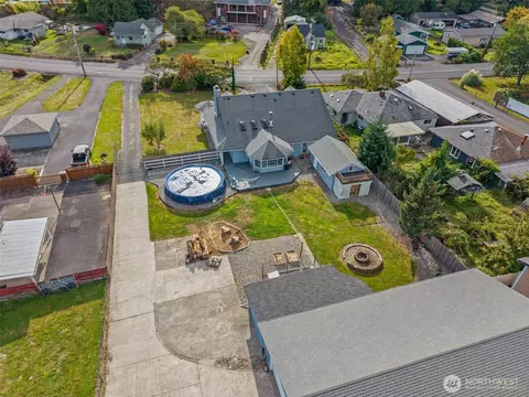 View/Area - 4714 Pine St, Longview, WA 98632 photo 5 of 7