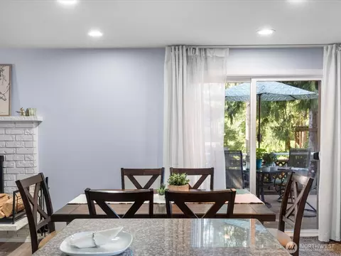 Dining - 19310 1st Ave SE, Bothell, WA 98012 photo 4 of 4