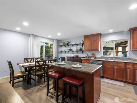 Dining - 19310 1st Ave SE, Bothell, WA 98012 photo 3 of 4