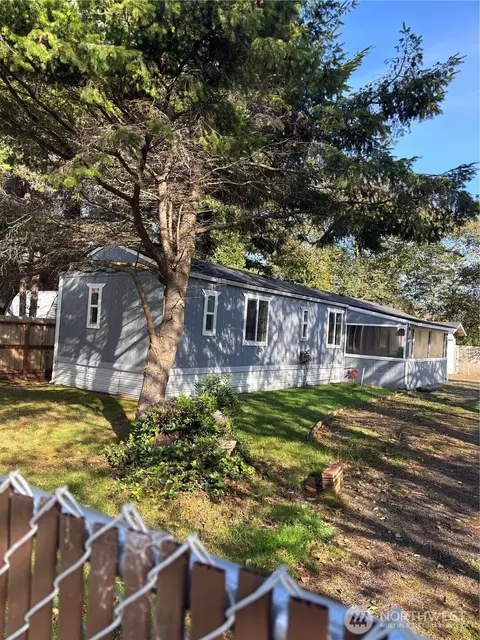 802 S Rain St NW, Ocean Shores, WA 98569